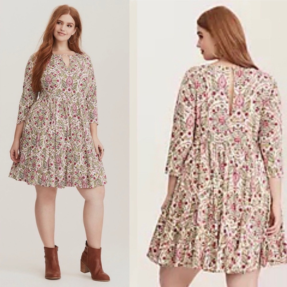 Torrid Ivory Floral Print Challis Skater Dress Size 0/Large